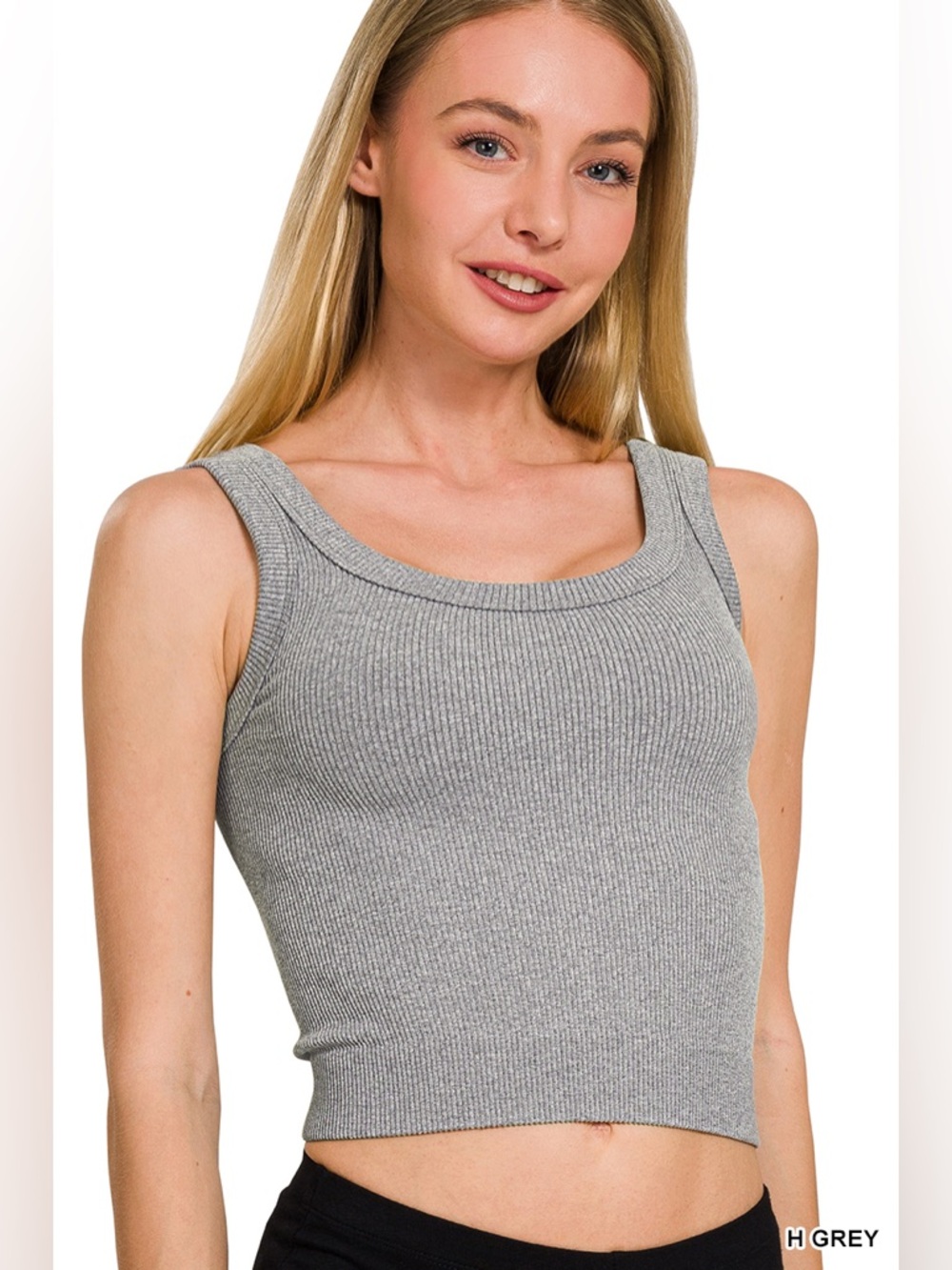 Zenana SEAMLESS RIBBED CROPPED SCOOP NECK TANK TOP